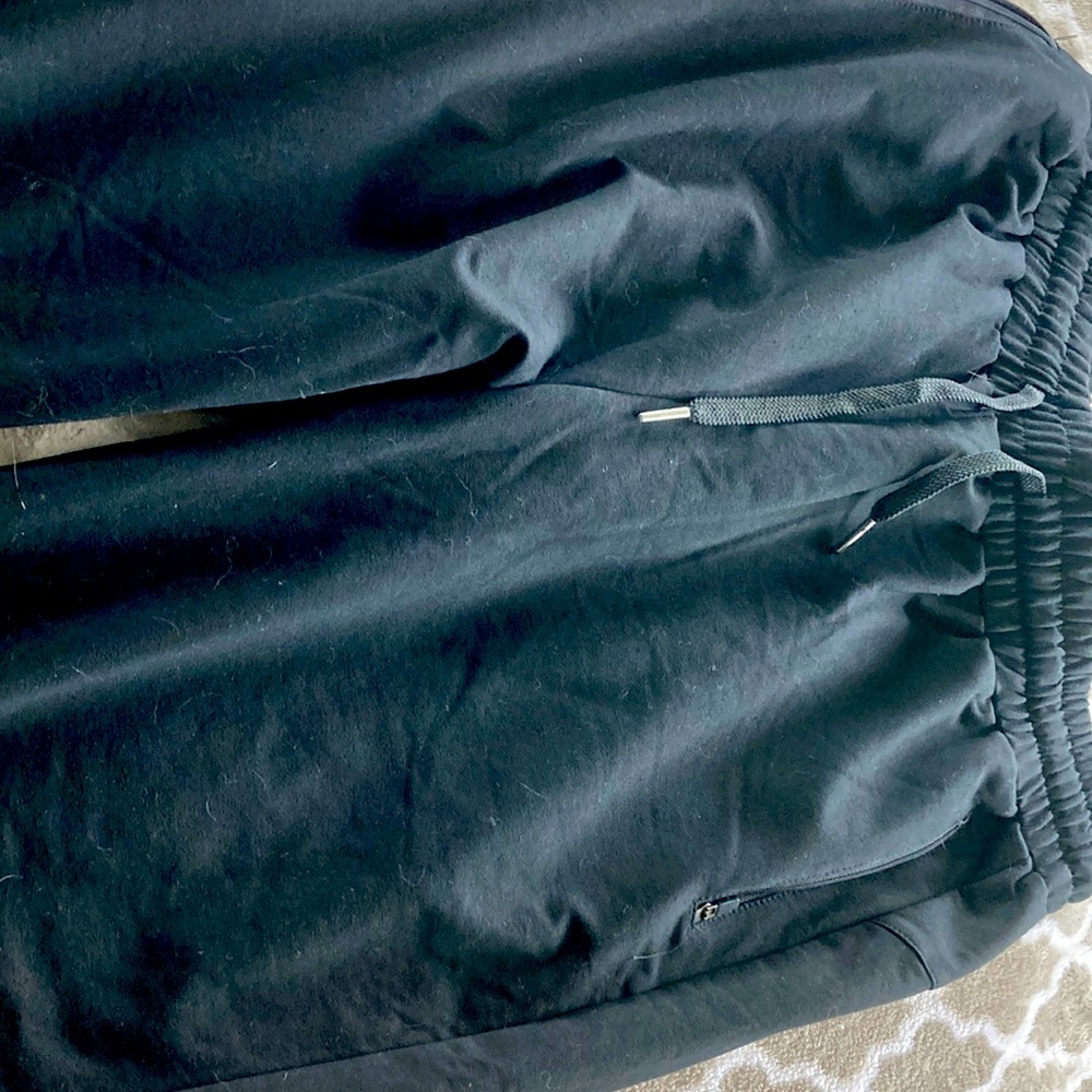 Black zipper pocket pants